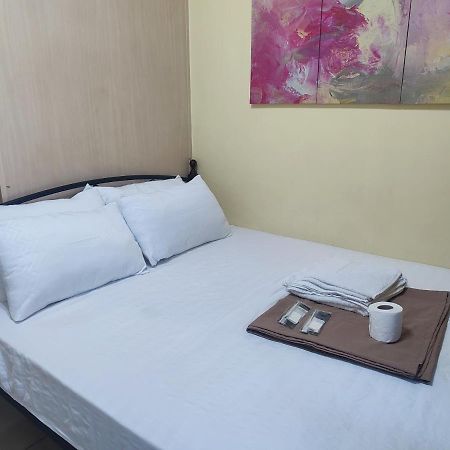 Sea Residences Moa Condotel By Ruffa Manila Exteriör bild